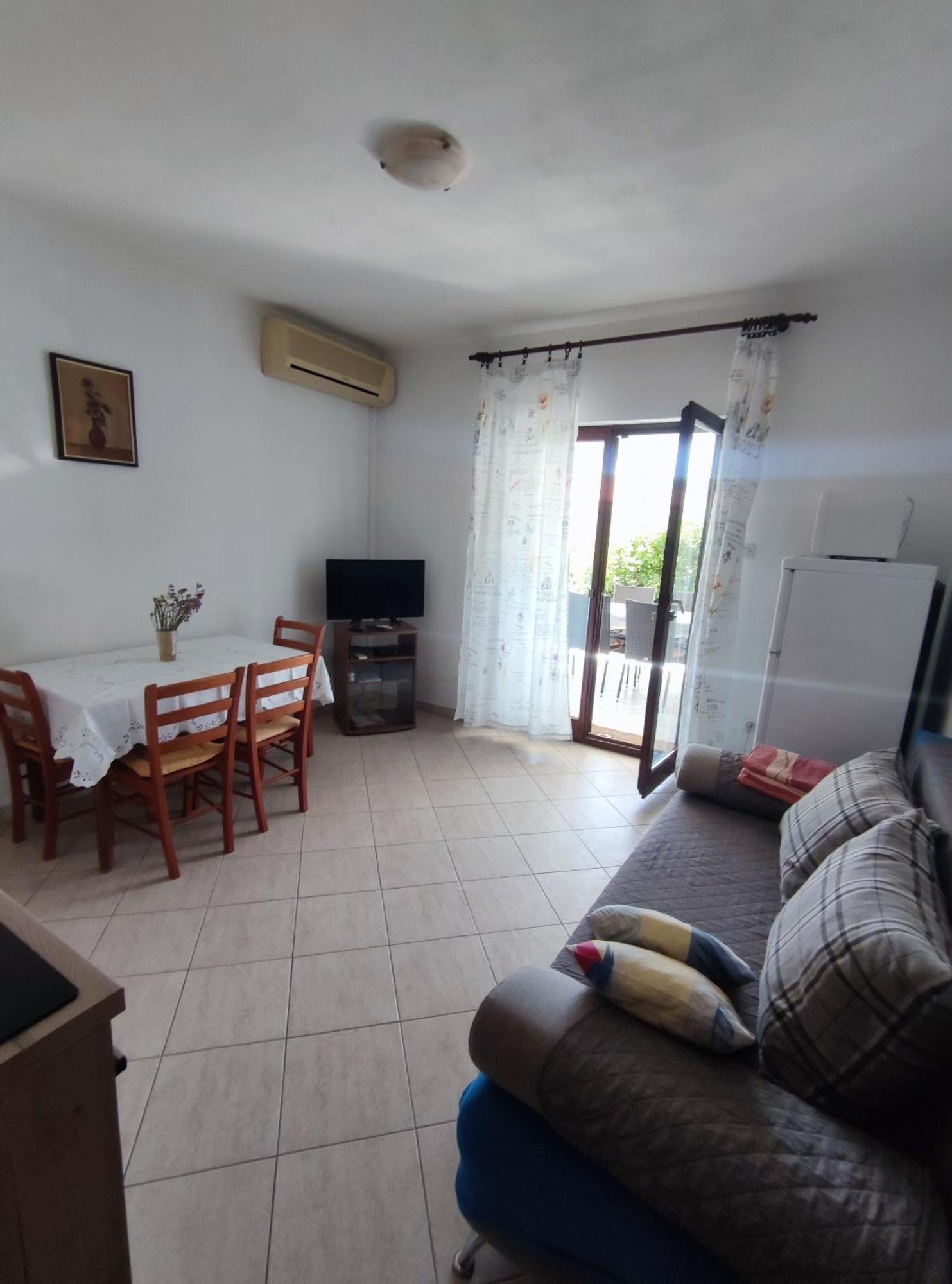 Apartment Vinka Trogir Exterior photo